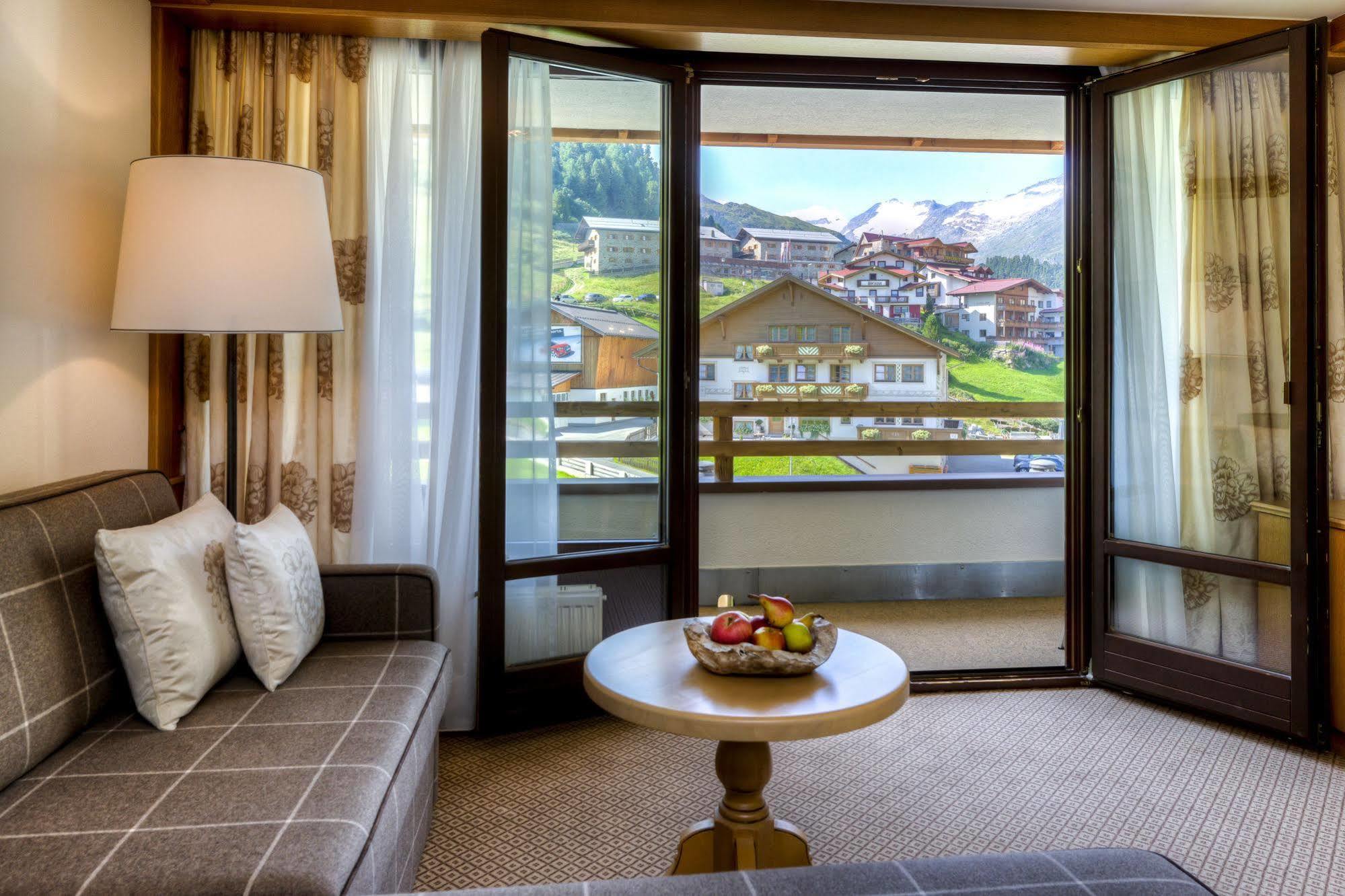 Hotel Jenewein Obergurgl Bagian luar foto